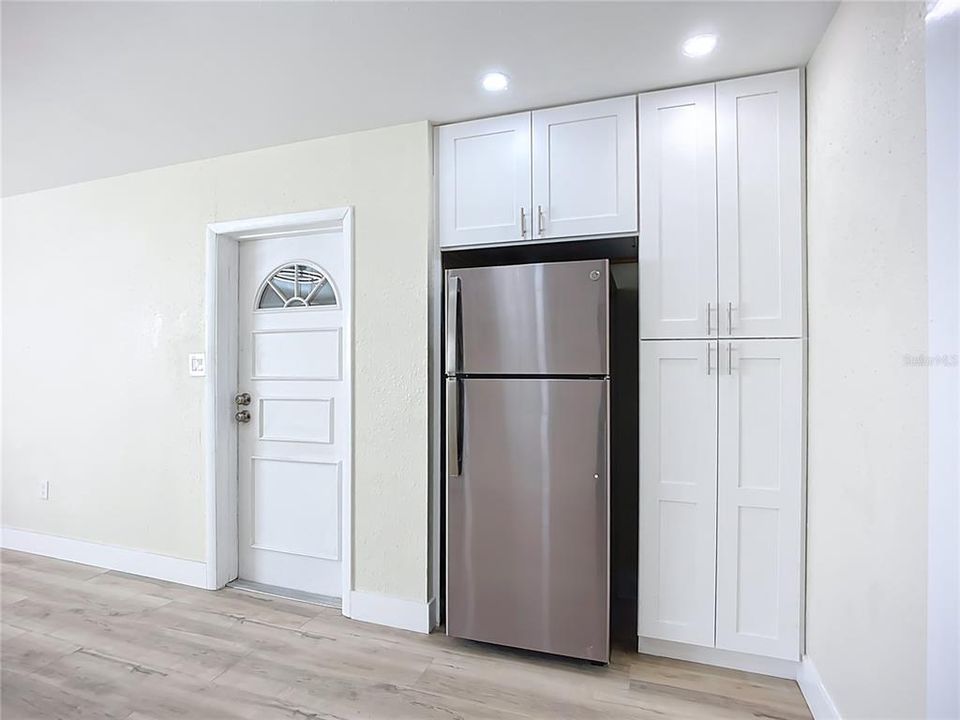 В аренду: $2,850 (4 спален, 3 ванн, 1548 Квадратных фут)