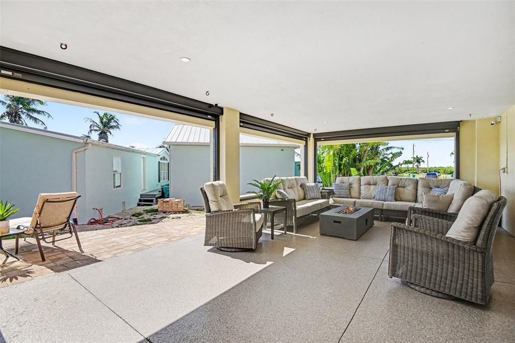 En Venta: $1,600,000 (3 camas, 3 baños, 1793 Pies cuadrados)