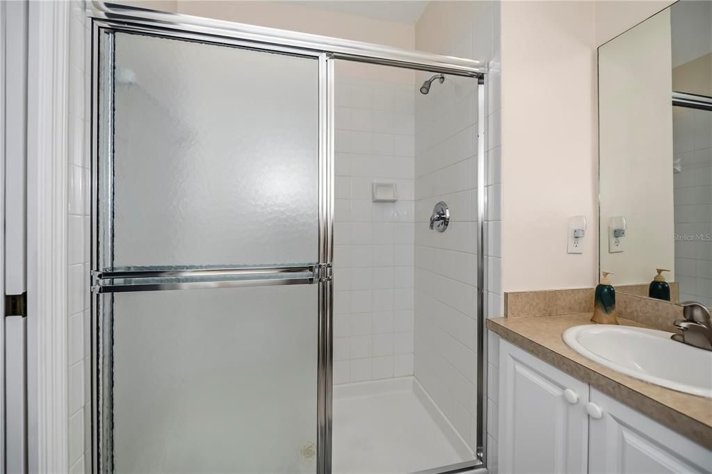 En Venta: $219,900 (3 camas, 2 baños, 1293 Pies cuadrados)