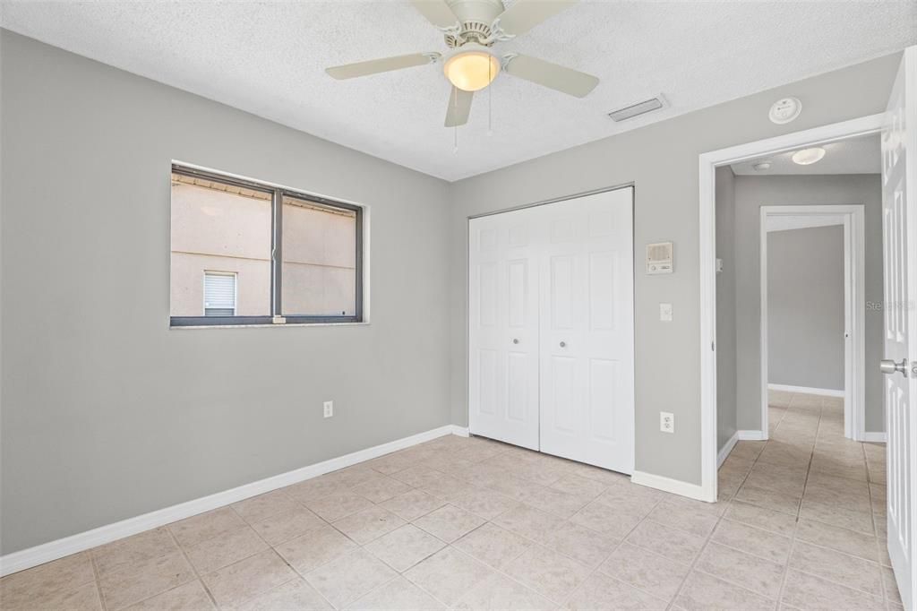 Activo con contrato: $389,000 (3 camas, 2 baños, 1408 Pies cuadrados)