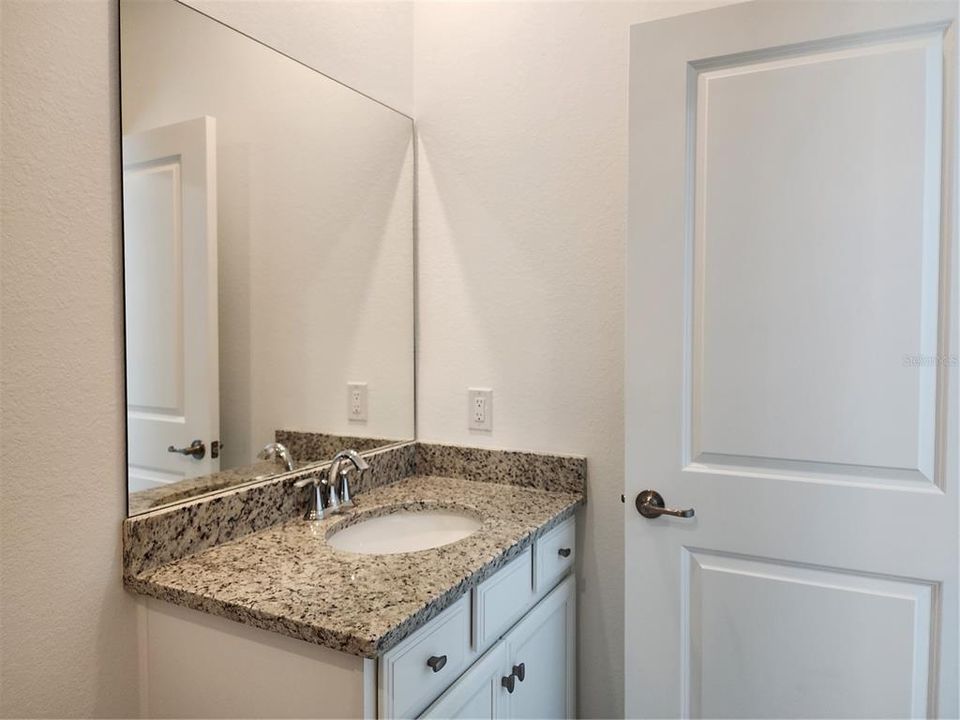 For Rent: $2,400 (4 beds, 3 baths, 2032 Square Feet)