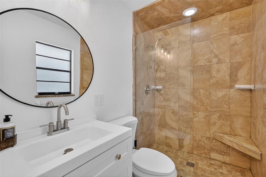 For Sale: $325,000 (3 beds, 2 baths, 1468 Square Feet)