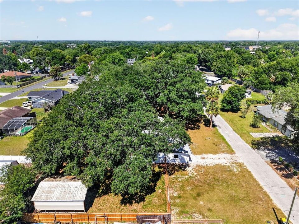 For Sale: $325,000 (3 beds, 2 baths, 1468 Square Feet)
