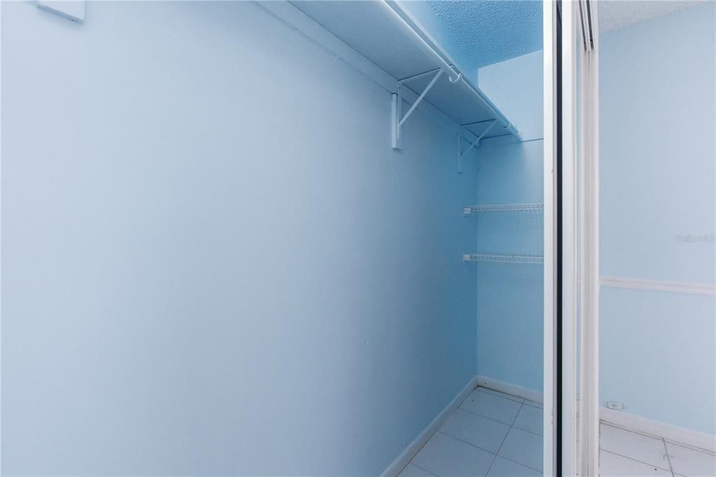 En Venta: $200,000 (2 camas, 2 baños, 999 Pies cuadrados)