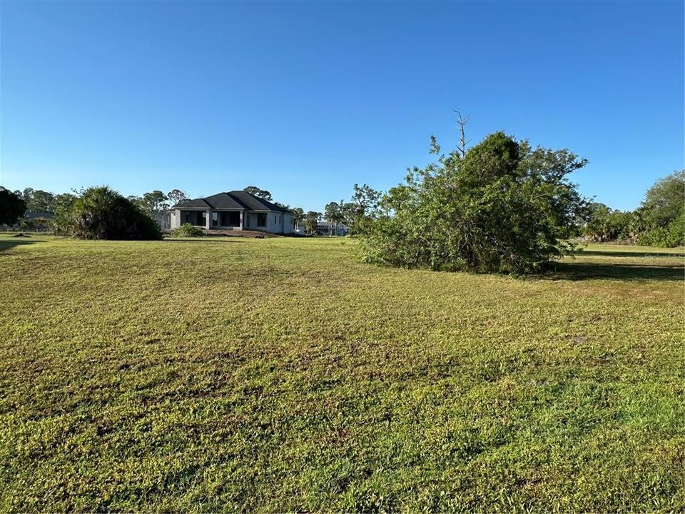 待售: $67,018 (0.50 acres)