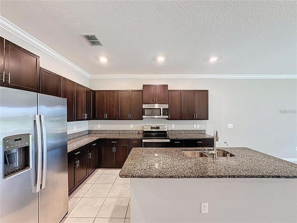 Active With Contract: $2,200 (3 beds, 2 baths, 1760 Square Feet)