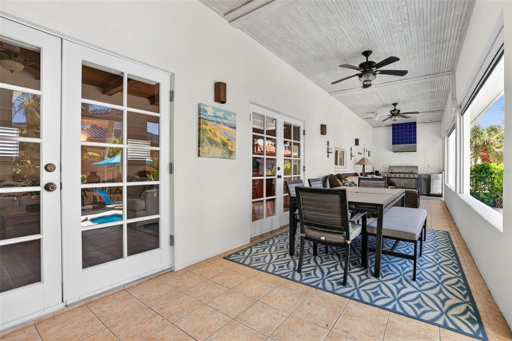 For Sale: $2,045,000 (6 beds, 7 baths, 3971 Square Feet)