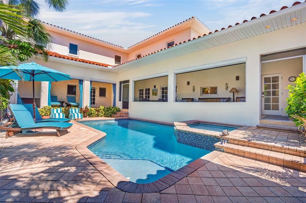 For Sale: $2,045,000 (6 beds, 7 baths, 3971 Square Feet)