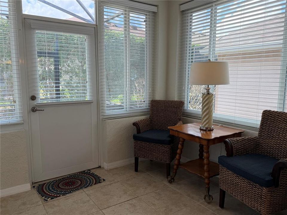 For Rent: $1,800 (2 beds, 2 baths, 1614 Square Feet)