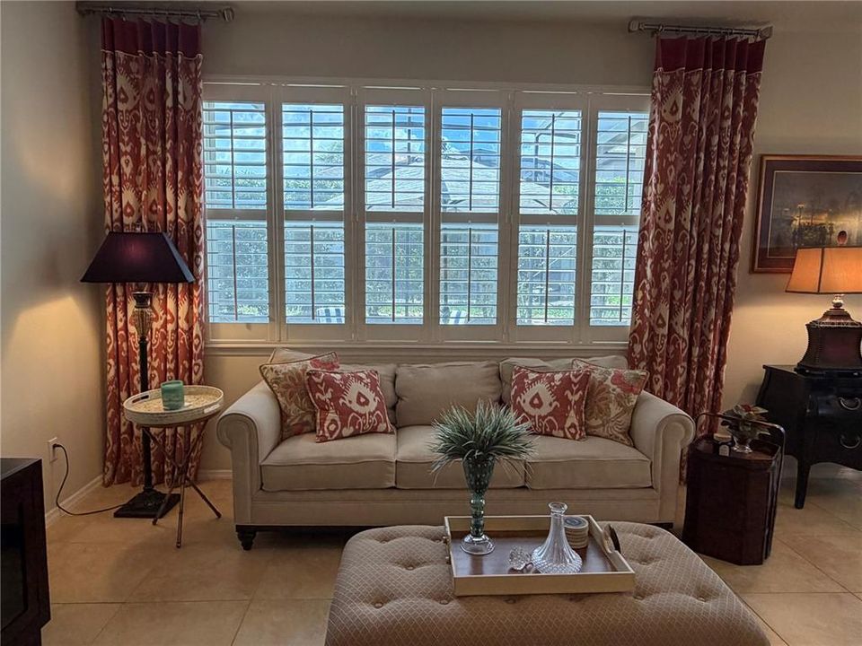 For Rent: $1,800 (2 beds, 2 baths, 1614 Square Feet)