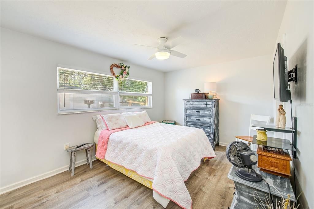 En Venta: $169,900 (2 camas, 2 baños, 1000 Pies cuadrados)