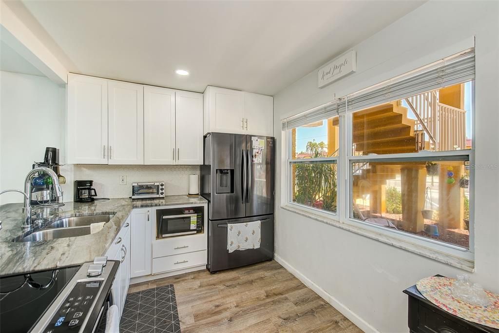 En Venta: $169,900 (2 camas, 2 baños, 1000 Pies cuadrados)