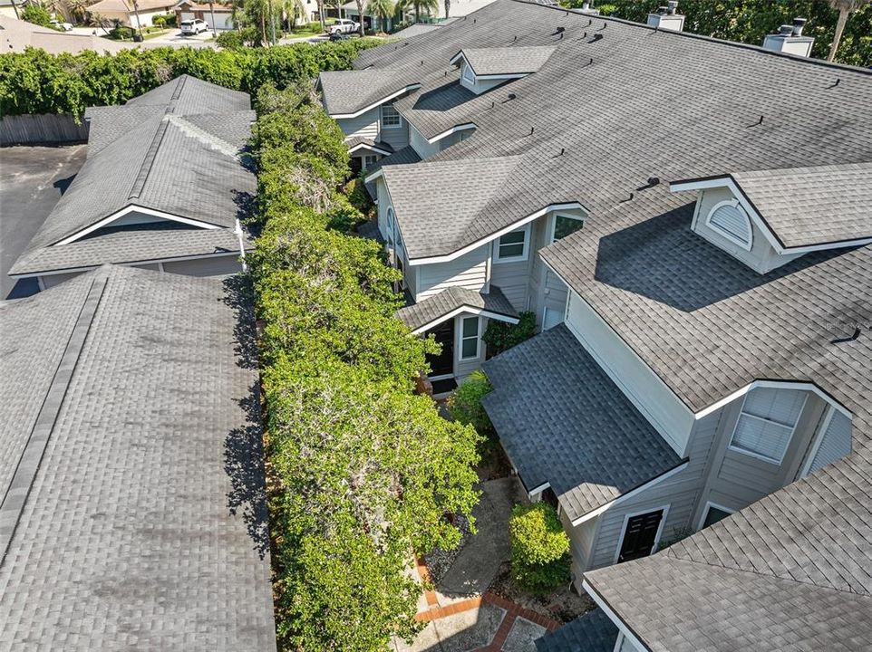 For Sale: $240,000 (2 beds, 2 baths, 1294 Square Feet)