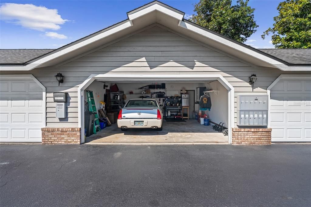 For Sale: $240,000 (2 beds, 2 baths, 1294 Square Feet)