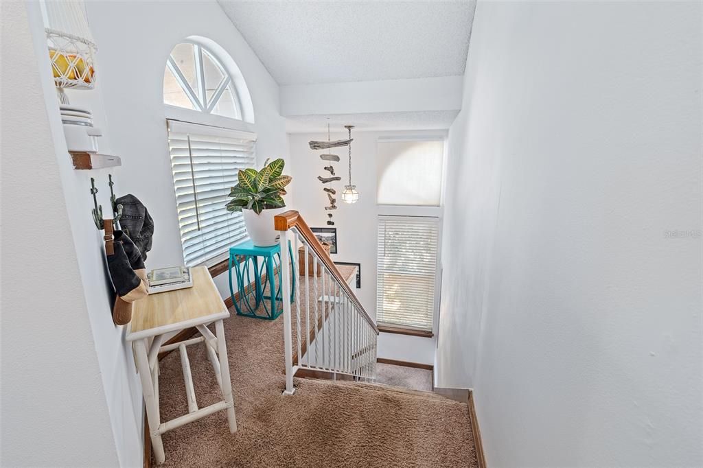 For Sale: $240,000 (2 beds, 2 baths, 1294 Square Feet)