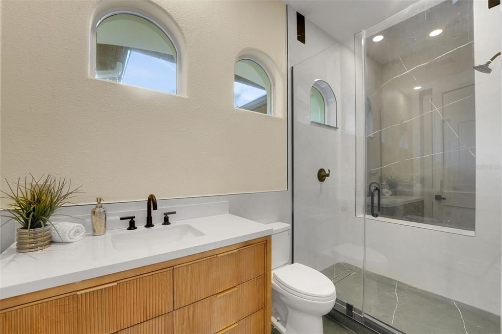 En Venta: $3,499,000 (7 camas, 7 baños, 7313 Pies cuadrados)