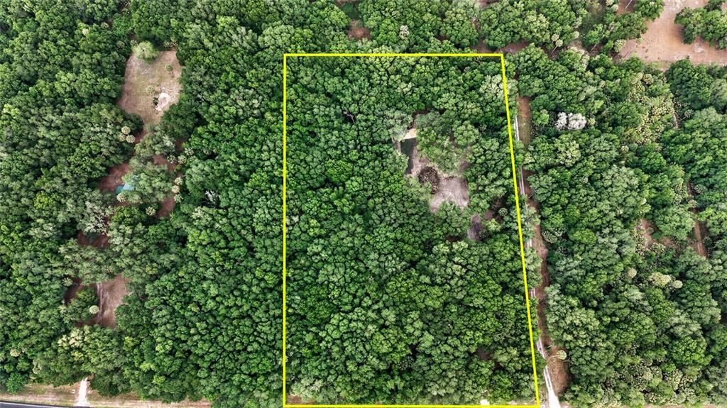 На продажу: $199,999 (5.49 acres)