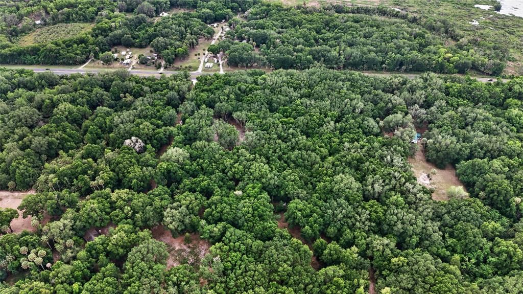 На продажу: $199,999 (5.49 acres)