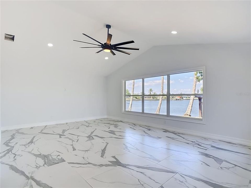 На продажу: $499,900 (3 спален, 2 ванн, 2359 Квадратных фут)