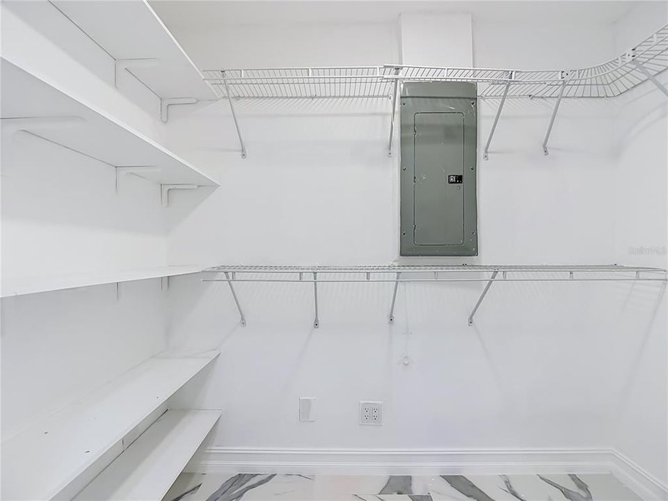 На продажу: $499,900 (3 спален, 2 ванн, 2359 Квадратных фут)