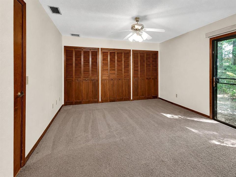 En Venta: $314,000 (3 camas, 2 baños, 1500 Pies cuadrados)