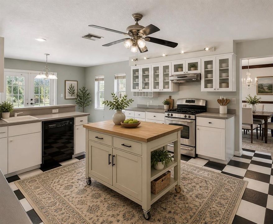 For Sale: $650,000 (5 beds, 3 baths, 3678 Square Feet)