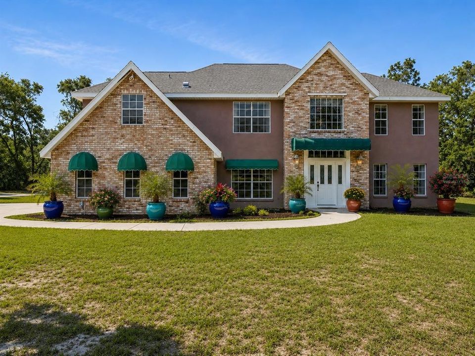 For Sale: $650,000 (5 beds, 3 baths, 3678 Square Feet)