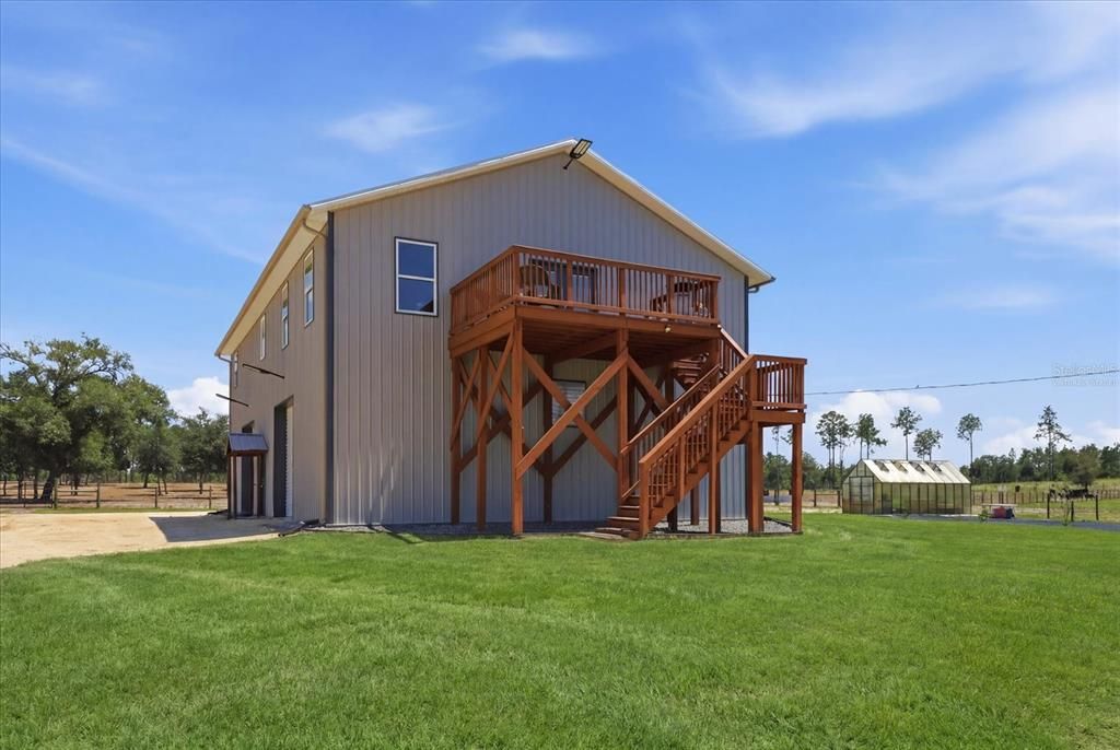 For Sale: $1,150,000 (3 beds, 2 baths, 2160 Square Feet)