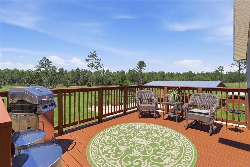 For Sale: $1,150,000 (3 beds, 2 baths, 2160 Square Feet)