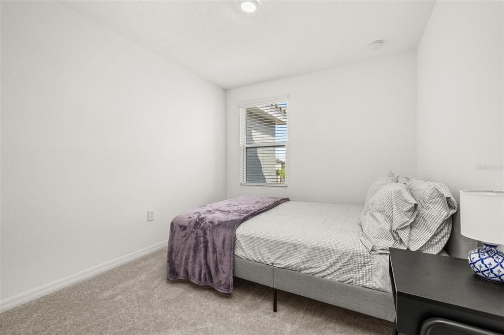 For Rent: $2,000 (3 beds, 2 baths, 1365 Square Feet)