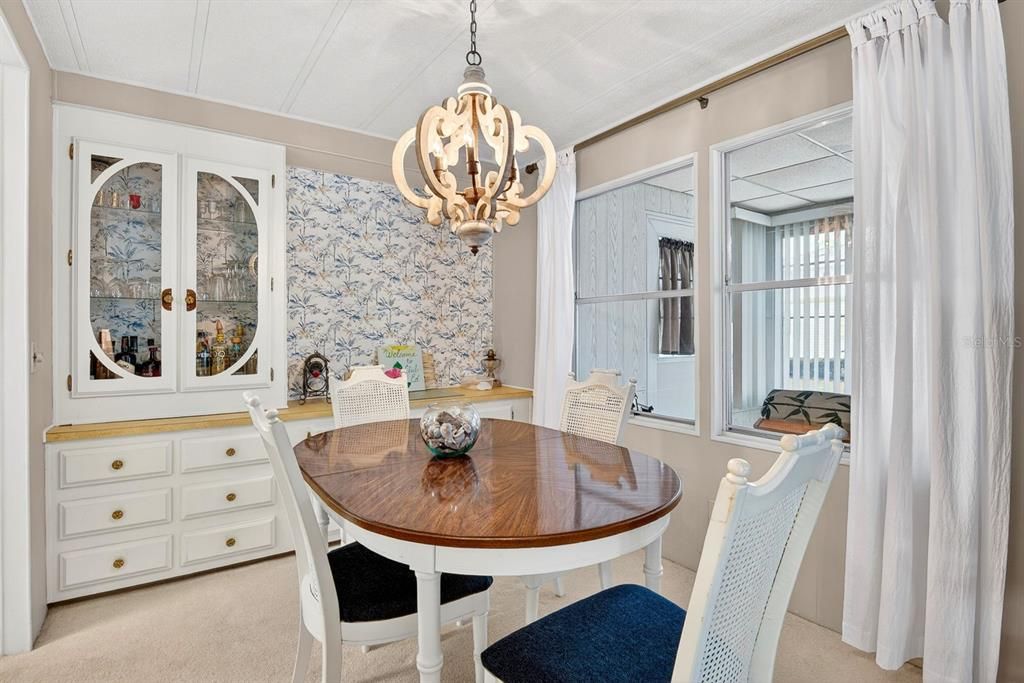 Active With Contract: $200,000 (2 beds, 2 baths, 1152 Square Feet)