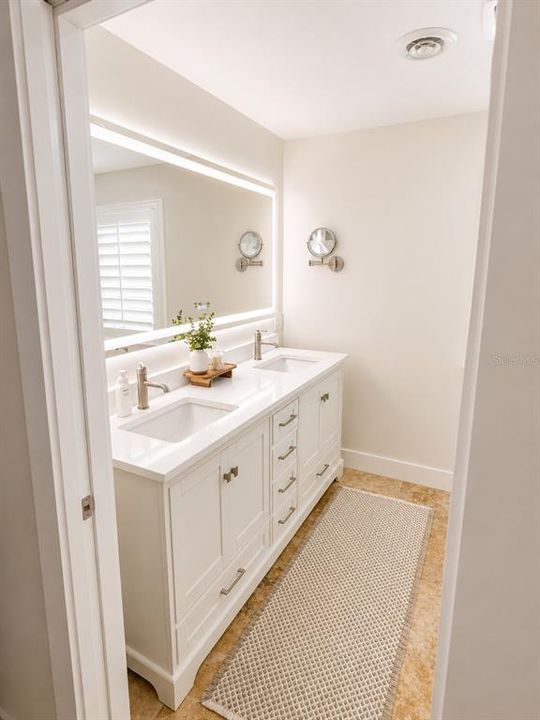 For Sale: $924,900 (3 beds, 2 baths, 2059 Square Feet)