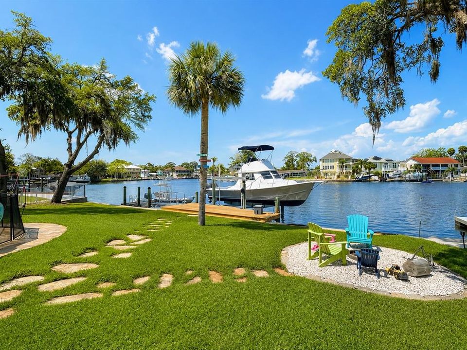 For Sale: $924,900 (3 beds, 2 baths, 2059 Square Feet)