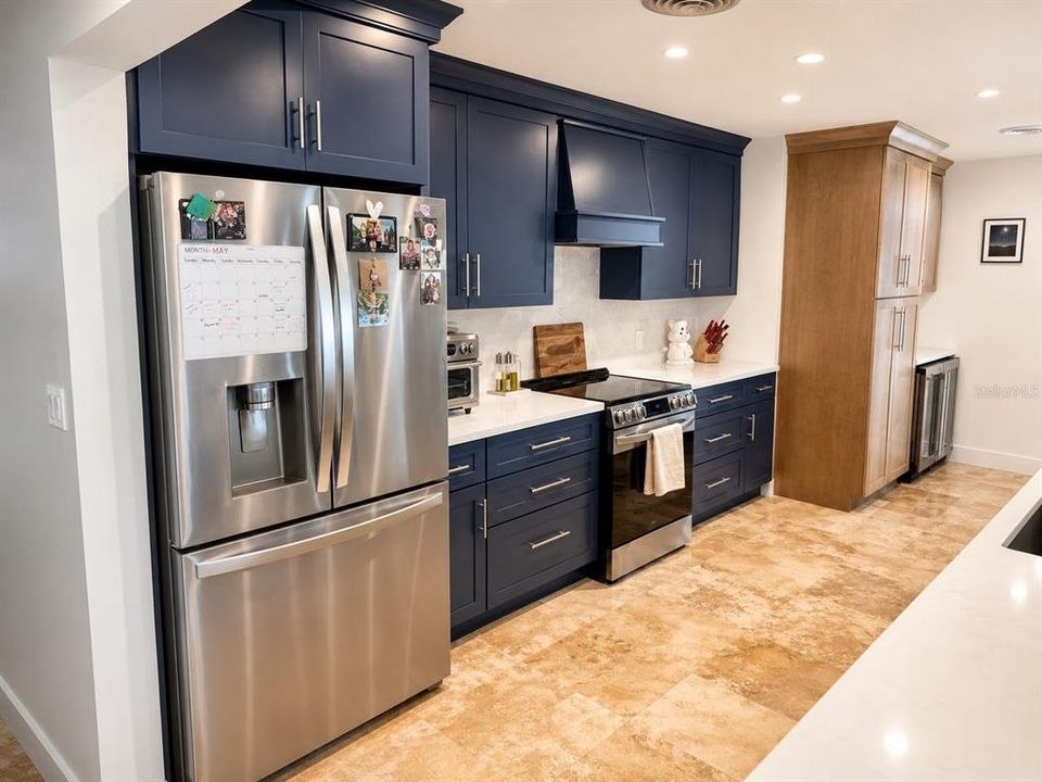 For Sale: $924,900 (3 beds, 2 baths, 2059 Square Feet)