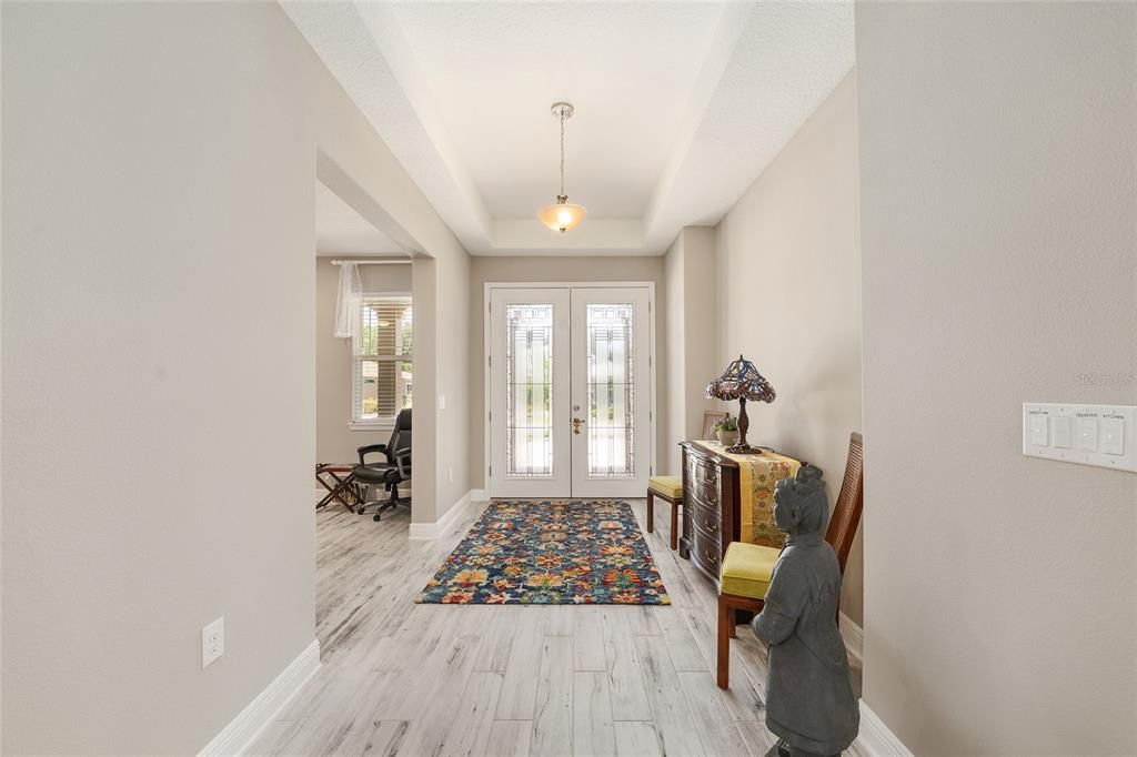 For Sale: $585,000 (3 beds, 3 baths, 2893 Square Feet)