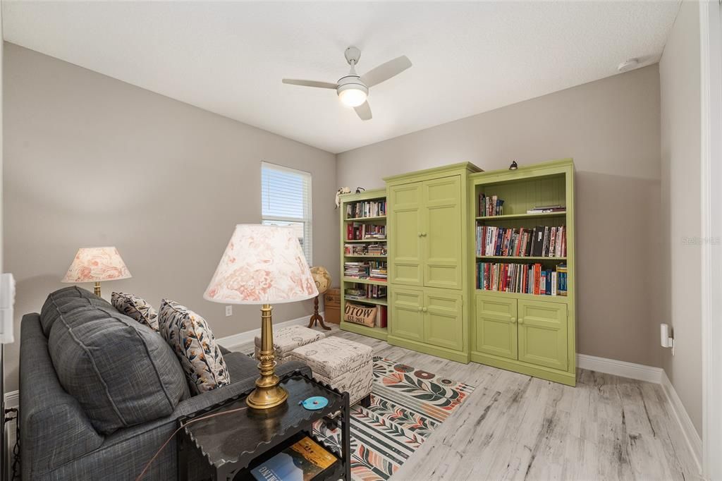 For Sale: $585,000 (3 beds, 3 baths, 2893 Square Feet)