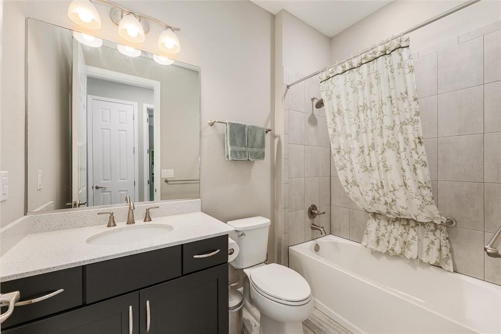 For Sale: $585,000 (3 beds, 3 baths, 2893 Square Feet)