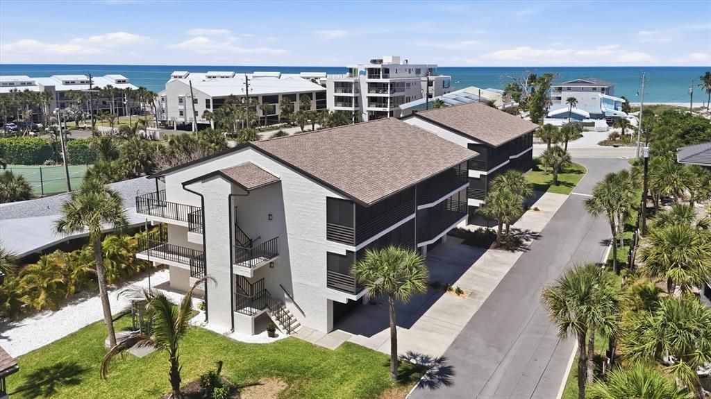En Venta: $490,000 (2 camas, 2 baños, 1200 Pies cuadrados)