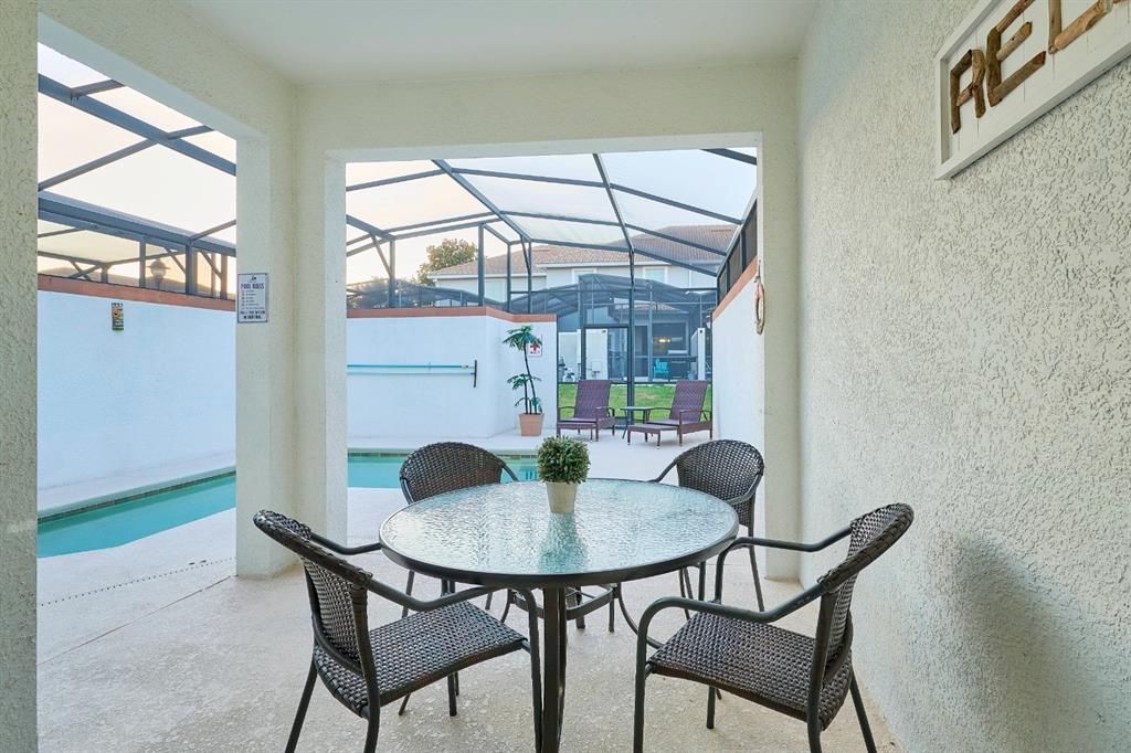 For Sale: $449,000 (4 beds, 3 baths, 1914 Square Feet)