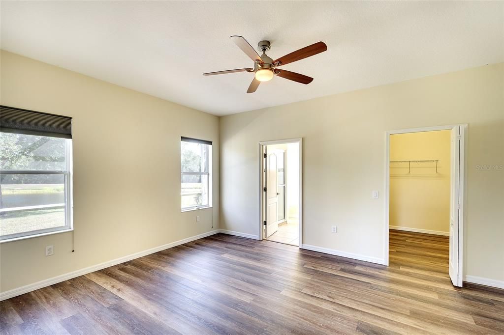 For Sale: $409,900 (3 beds, 2 baths, 1744 Square Feet)