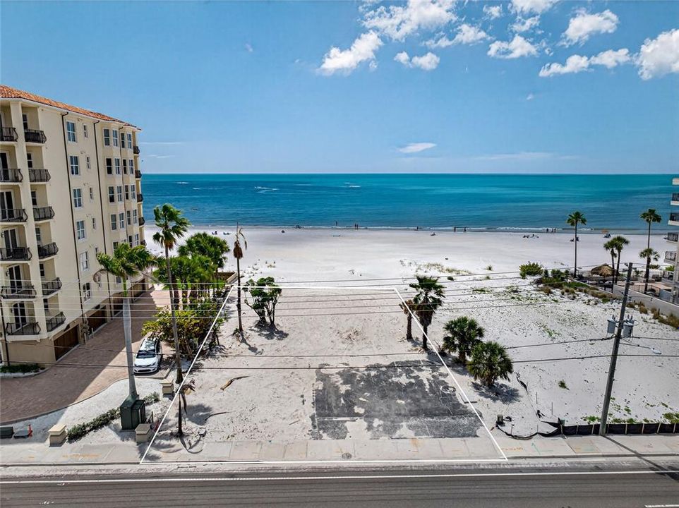 For Sale: $6,000,000 (0.37 acres)