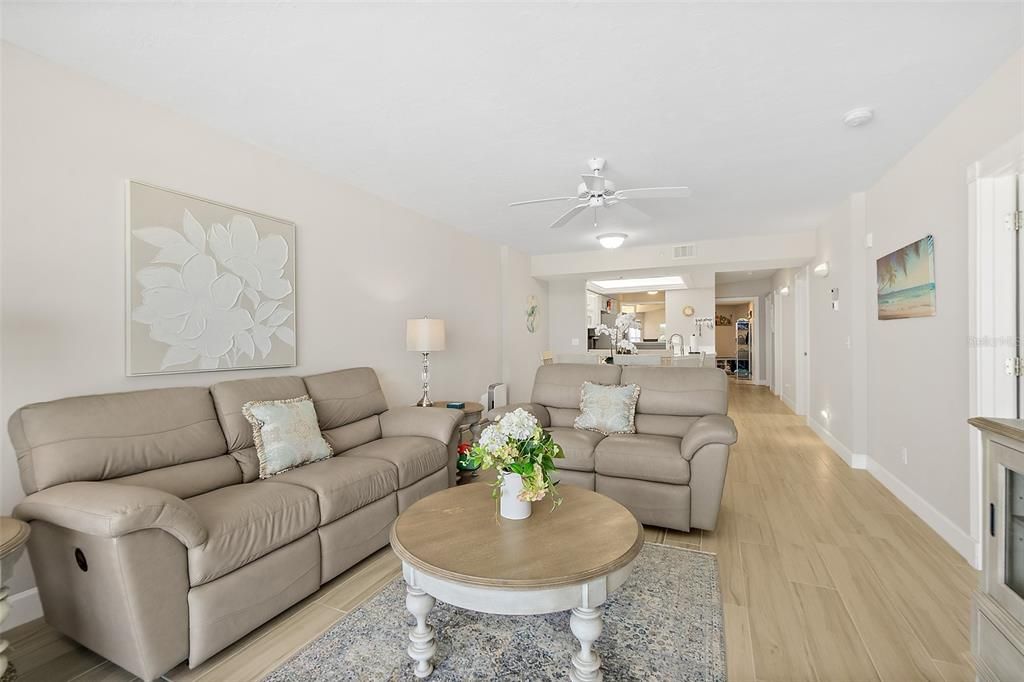 For Sale: $659,800 (2 beds, 2 baths, 1672 Square Feet)
