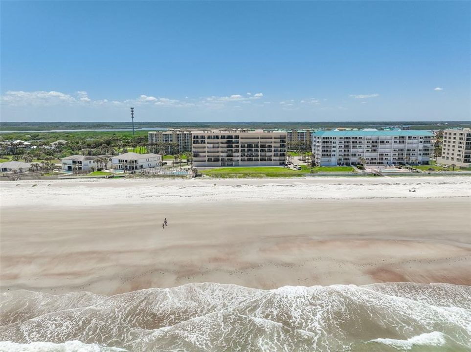 For Sale: $659,800 (2 beds, 2 baths, 1672 Square Feet)