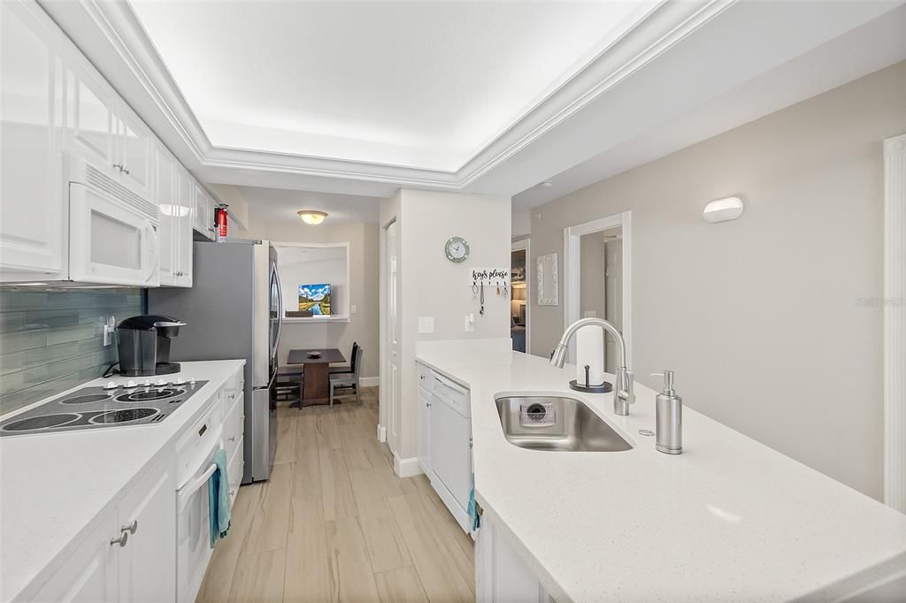 For Sale: $659,800 (2 beds, 2 baths, 1672 Square Feet)