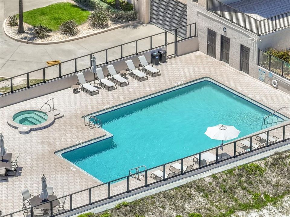 For Sale: $659,800 (2 beds, 2 baths, 1672 Square Feet)