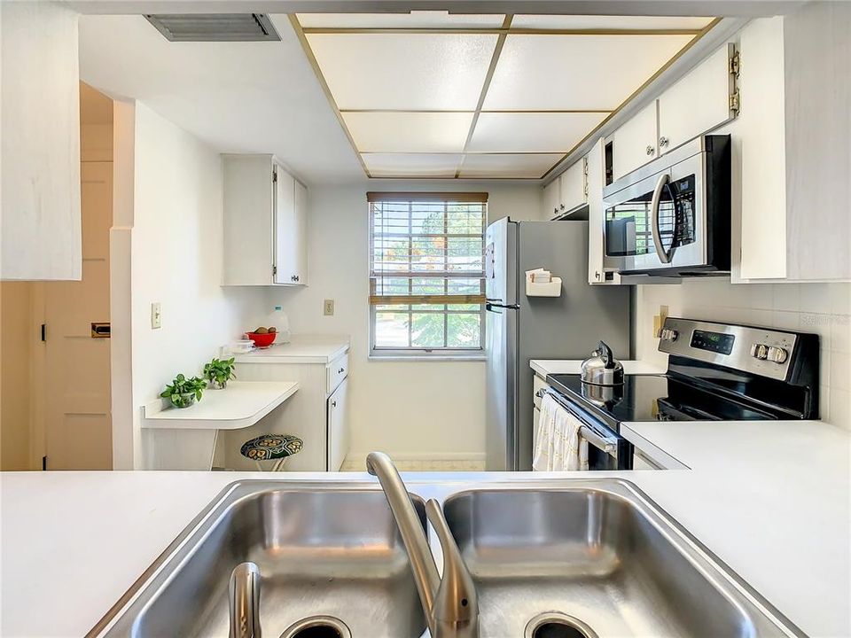 En Venta: $79,999 (2 camas, 2 baños, 888 Pies cuadrados)
