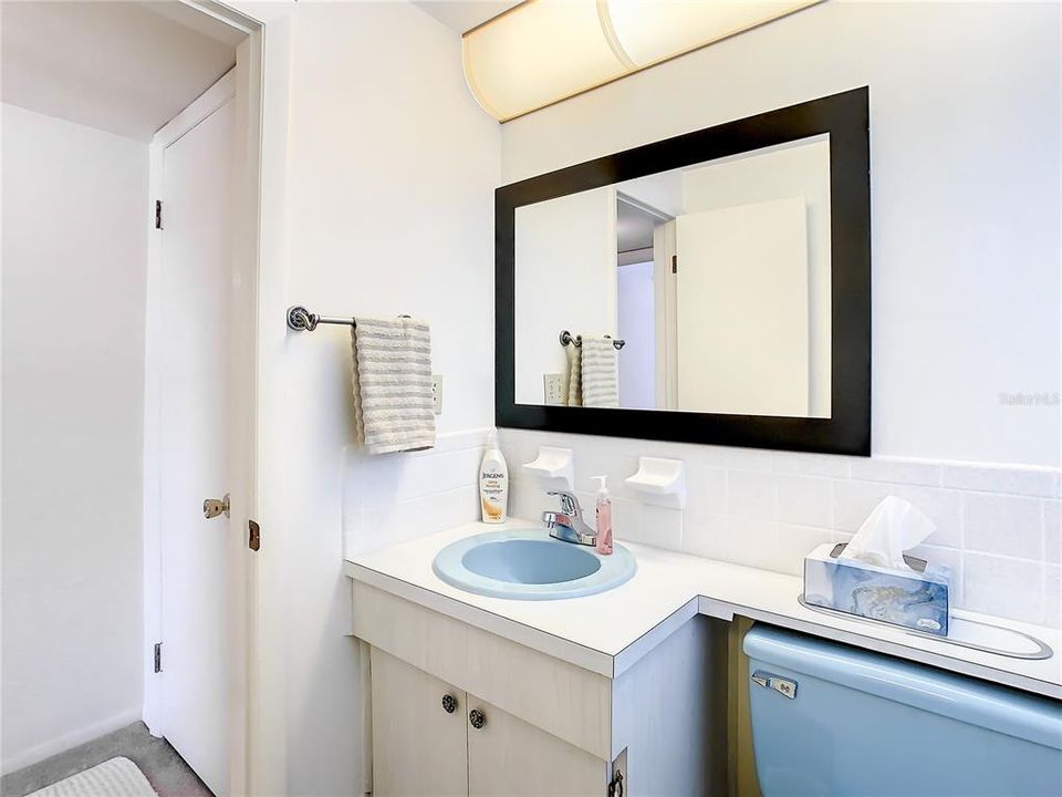 En Venta: $79,999 (2 camas, 2 baños, 888 Pies cuadrados)
