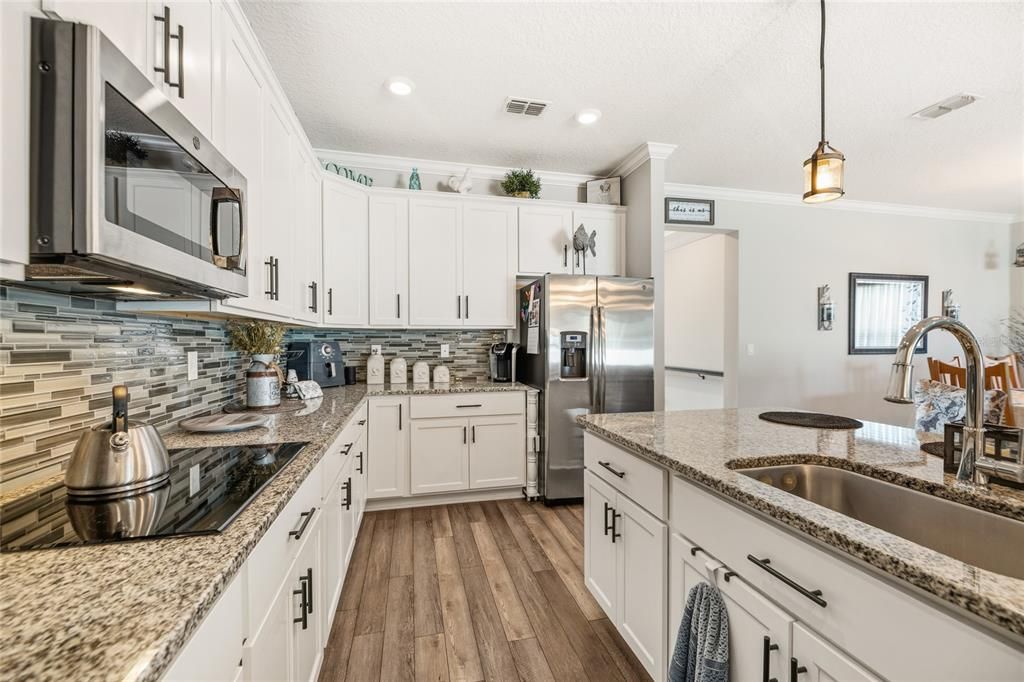 En Venta: $454,000 (4 camas, 2 baños, 2161 Pies cuadrados)