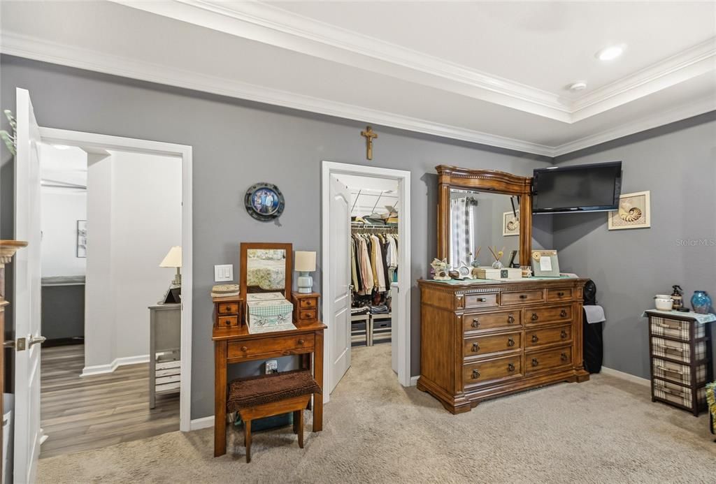 En Venta: $454,000 (4 camas, 2 baños, 2161 Pies cuadrados)