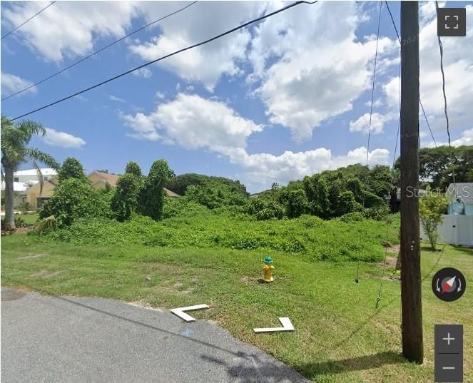 待售: $343,800 (0.22 acres)